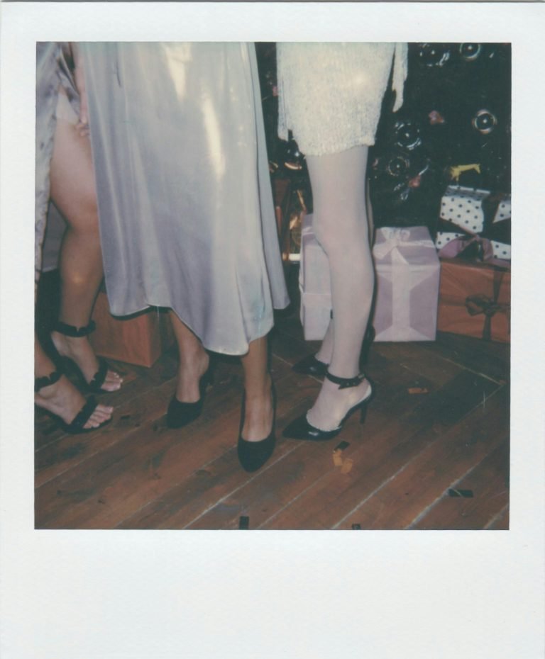 Best Vintage Instant Cameras for Weddings and Events